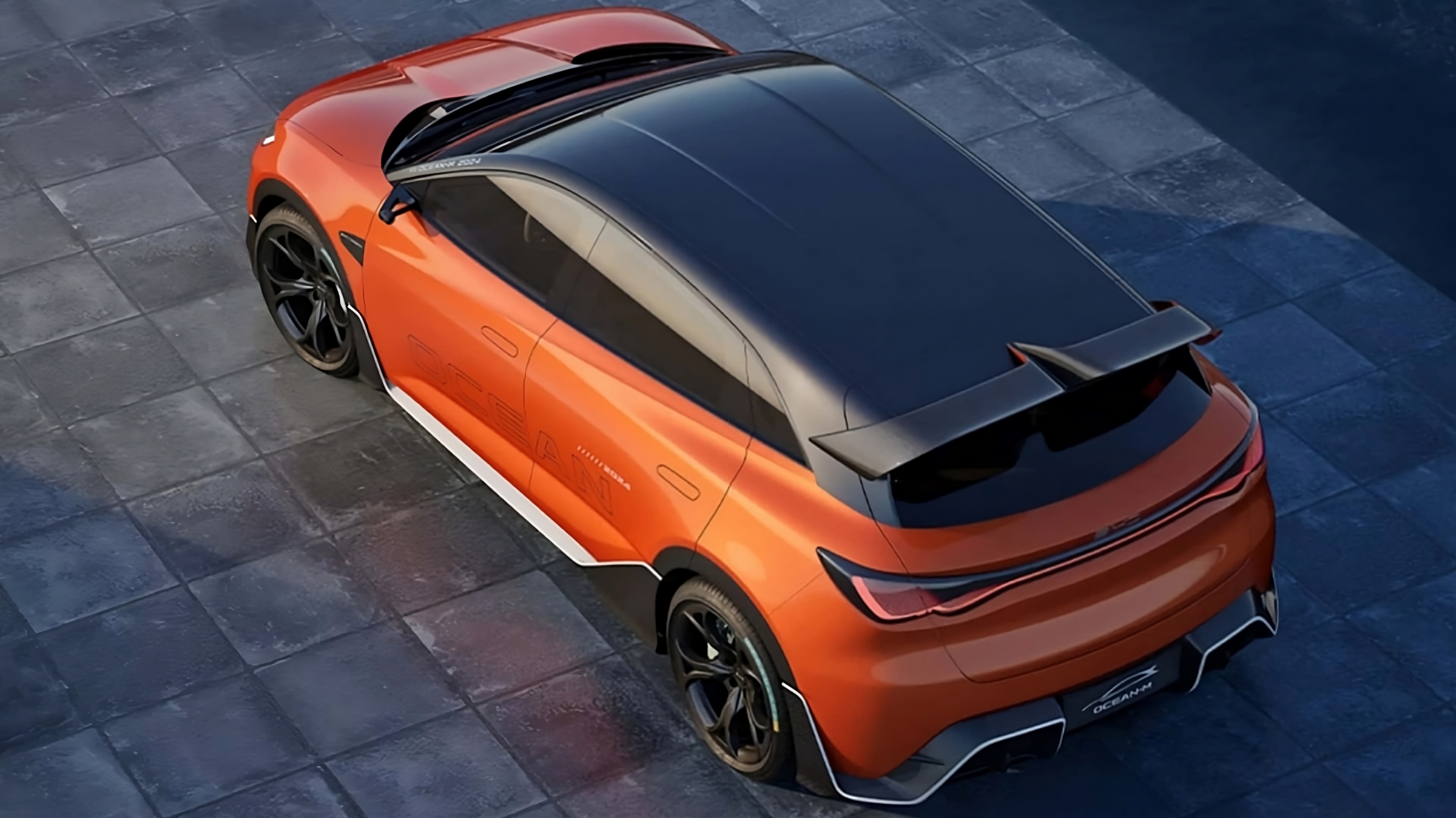 Design Agressivo e Refinado Design Agressivo e Refinado