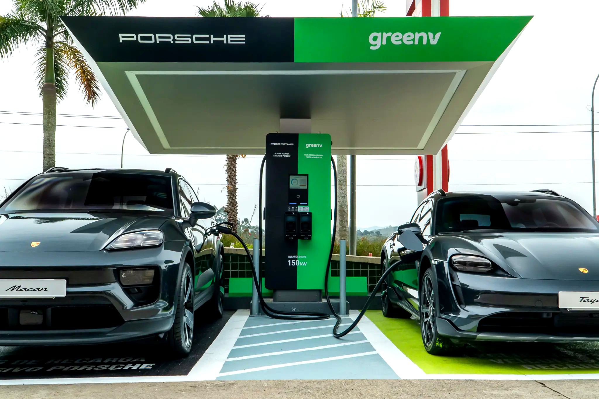 Eletroposto da GreenV + Porsche Eletroposto da GreenV + Porsche