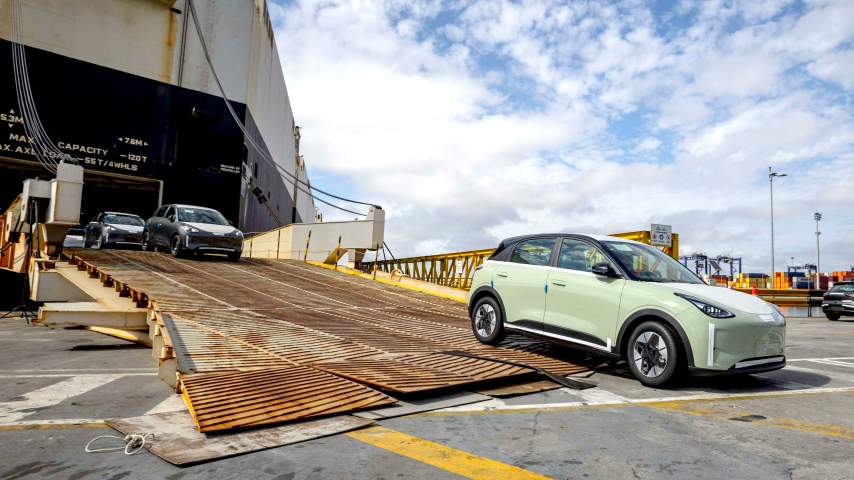 EX2 no Brasil: o elétrico da Geely que transforma "barato" em engenharia