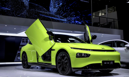 XPeng P7: A Inteligência Chinesa que Recalibra a Alta Performance Elétrica
