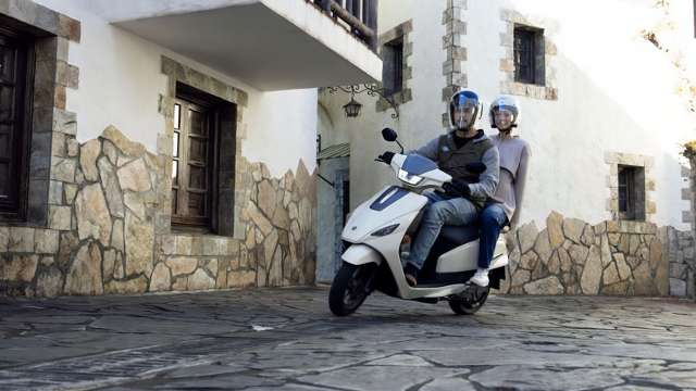 Suzuki e-Address: A Nova Era das Scooters Elétricas com Autonomia de 90 km